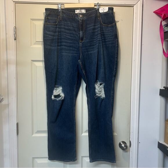 Hollister Curvy Ultra High Rise Dad Jean Denim Blue Distressed Size W35 L33 NWT - Picture 6 of 7